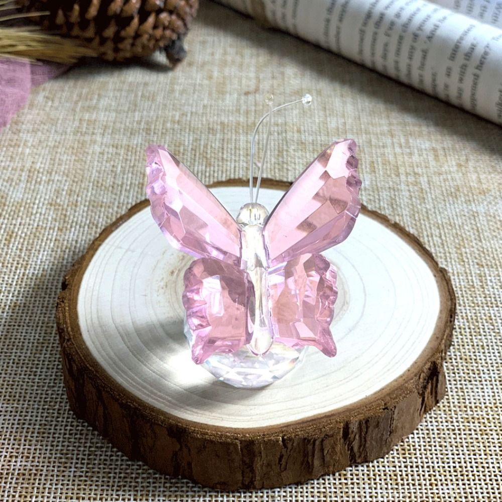 ผีเสื้อคริสตัลพร้อมลูกบอลแกะสล - Paper Weight Crystal บทวิจารณ์และราคา